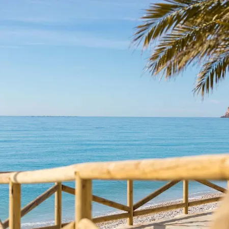 شقة Penthouse With Amazing Terrace And Sea Views *